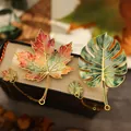 Exquisite maple and monstera leaf-shaped metal bookmarks for book lovers and students - 2 Pcs/Set / Maple And Monstera