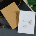 Elegante tarjeta de felicitación en relieve 3D con hortensia y sobre de papel kraft. - Hortensia / Juego de Tarjetas de Felicitación (Con Sobre)