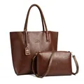 Σετ vintage καφέ δερμάτινη τσάντα tote και χιαστί με ανάγλυφο λογότυπο καγκουρό - Κιτρινοκαφέ