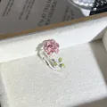 Elegante anillo ajustable de plata con flor de esmalte rosa y detalle de perla blanca - Anillo Abierto Rosa Estilo 6 (439890688)