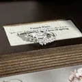 Detailansicht eines silbernen Rings im französischen Stil mit funkelnden Diamanten - Stil Nr. 4 Offener Ring (135988825) / Silber
