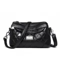 Elegante borsa a tracolla in morbida pelle nera trapuntata con scomparti multipli a cerniera - Nero