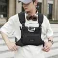 Schwarze taktische Brusttasche im Techwear-Stil mit verstellbaren Trägern für Damen und Herren - Schwarz
