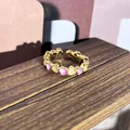 Elegante anillo de corazón vintage chapado en oro con esmalte rosa y detalles de cristal - Estilo Corazón Zirconia Rosa (43) / Rosa