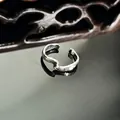 High-definition detail of a silver wavy snake-shaped ring with micro-pave stones - Simple Wave Style (4号)