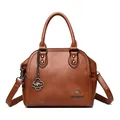 Elegante borsa a tracolla marrone in ecopelle a forma di conchiglia con logo canguro - Giallo