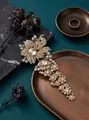 Luxuriöse lange Blumenbrosche aus Goldlegierung mit Kristallen für elegante Kleidung - Gold