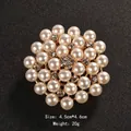 Elegant flower-shaped brooch with white imitation pearls and gold-tone finish - Petal Shape Style (XD973) / Size: 4.5x4.6cm / Gold
