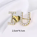 Vintage gold I LOVE U brooch accessory with elegant faux pearls, measures 2.5cm x 4.1cm - LOVE Engraved Heart Pearl Style (XD10532-2)
