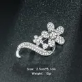 Elegant silver-tone flower brooch with sparkling rhinestones, size 2.5cm x 5.1cm product - Double Flower Branch Shape (XD9133) / Silver