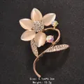 Elegant floral brooch pin featuring cat's eye stones and sparkling crystal rhinestones - Champagne Petals (XD9176)