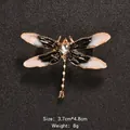 Detailed dragonfly brooch featuring black and white enamel wings, size 3.7x4.8cm - Black-White Gradient Dragonfly Style (XD8821-1)