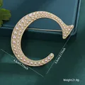Elegant vintage gold-finish pearl letter C brooch with dimensions and weight info. - Letter C