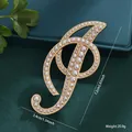 Elegant gold-tone pearl letter P brooch pin for retro apparel decoration - Letter I