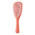 Spazzola massaggiante ergonomica in silicone corallo con manico lungo per capelli - Sacchetto OPP / Rosso pomodoro