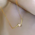 Elegant gold plated curved bar necklace featuring a single pearl inlay on silk - Curved Pearl Pendant Style (X1128金) / Gold