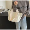Off-white Canvas-Tragetasche mit Buchstaben-Stickerei für Damen - S / Gebrochenes Weiß