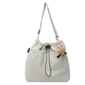 Grand sac fourre-tout en nylon beige avec cordon de serrage et charmant détail en peluche - Avec Pendentif / Blanc Cassé