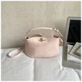 Elegante lichtroze minimalistische handtas en schoudertas met gouden draaisluiting - Roze