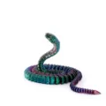 Vista detallada de la cobra articulada impresa en 3D con un vibrante acabado degradado irisado - Iridiscente #2