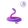 Figura de cobra articulada impresa en 3D con un degradado rosa y azul de ensueño - Atardecer de Nebulosa