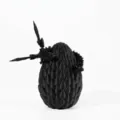 Elegante adorno de huevo de dragón impreso en 3D con alas en un acabado negro mate - Set de Circonita Negra