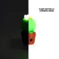 Vue macro détaillée d'un jouet de bureau bouton cactus vert lumineux imprimé en 3D - Bouton Plante No.4 (Vert Lumineux)