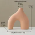 Vase moderne en céramique rose avec design en arche et fini mat - Vase en Arche Rose Clair (G0313-12)
