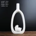 Vaso moderno in ceramica bianca con segno zodiacale gallo per arredo casa elegante - High zodiac sign chicken