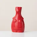 Künstlerische rote Keramikvase in Körpersilhouette minimalistische Deko für das Zuhause - Erhobene Arme Pose / Rot