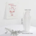 Jarrón plisado de cerámica blanca para flores secas, 23cm decoración minimalista - Yufu (Estilo de Nervaduras Verticales) / Altura 23cm x Diámetro 5.5cm
