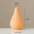 Petit vase en céramique orange mat minimaliste pour décoration avec dimensions - Pièce Unique (7.5x13cm) / Orange Goutte de Pluie