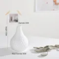 Jarrón pequeño de cerámica blanca con textura de diamante para decoración de hogar 13cm - Patrón de Diamantes