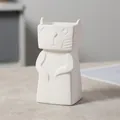 Minimalist white matte ceramic cat-shaped vase for dried flowers and home decoration - Playful Cat (Small)