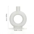 Jarrón de cerámica donut blanco para decoración, dimensiones 14 cm alto y 11,2 cm ancho. - S / Blanco Roto