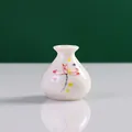 Mini jarrón de cerámica blanca con flor de loto roja para decoración de té mesa - Patrón de Loto Rojo de Pez Único (Estilo 5)