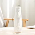 Minimalist white Nordic ceramic vase with wavy texture, 29.8cm height dimensions - Qing