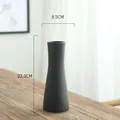 Schwarze mattierte Keramikvase für minimalistische Dekoration, Höhe 22,3 cm und Breite 8,5 cm - Stromlinienförmiger Taillierter Stil / Chengying (Mattschwarz Taillierter Stil)