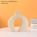 Minimalist U-shaped cream ceramic vase with speckled texture, 16.5cm height display. - Zhuangya Style / S / Beige
