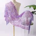 Élégant châle en maille violette avec paillettes florales roses et longues franges - Mauve Clair