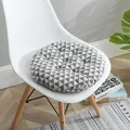 Cómodo cojín redondo para silla con diseño geométrico de triángulos grises y blancos - 40x40cm / Triángulo Gris Redondo