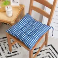 Cómodo cojín de silla grueso a cuadros azules y blancos con lazos para oficina o comedor - 40x40cm / Cuadros Pequeños Azules
