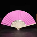 Elegante abanico plegable rosa de papel DIY con varillas decorativas de bambú talladas para arte - Rosa rojo
