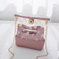 Transparente PVC-Umhängetasche mit Gänseblümchendruck, rosa Innentasche und Goldkette - Transparente Bedruckte 2-in-1 Tasche (L189) / Rosa