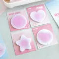 Gedetailleerde macro-weergave van schattige roze gradiënt memoblaadjes in verschillende vormen - Blush Verloop Gevormde Haftnotiz / 30 Stuks/Verpakking / Roze