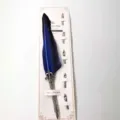 Vintage σετ πένας με μπλε φτερό και πέντε ανταλλακτικές μύτες από ανοξείδωτο ατσάλι για καλλιγραφία - Σετ 6 τεμαχίων / Βασιλικό μπλε ντεγκραντέ
