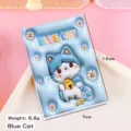 Creativo mini cuaderno de bolsillo con ilustración de gato azul y margaritas blancas - Gato Azul