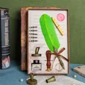 Vintage Schreibfeder-Set mit Tinte und Wachssiegel in einer antiken Landkarten-Box - Grüner Federstift-Kit