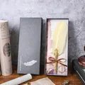 Elegante vintage lichtgele ganzenveer pen geschenkset met sierlijke gouden handgreep - Veerpen Cadeauset / Beige