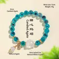 Handgefertigtes Armband mit blauen Achatperlen und einem weißen Quarz-Fuchs-Anhänger-Charm - Neunschwänziger Fuchs Armband Stil G (SL6504) / 8mm